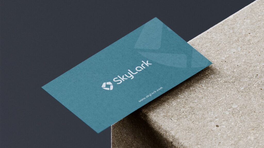 Skylark - Mockup 1